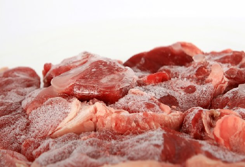 賞味期限 切れ 冷凍肉 半年 １年