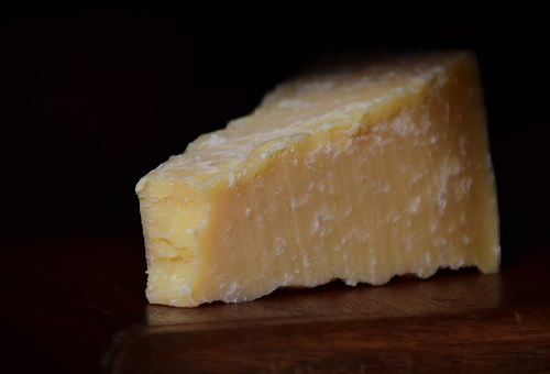 賞味期限 固形 パルメザンチーズ 半年